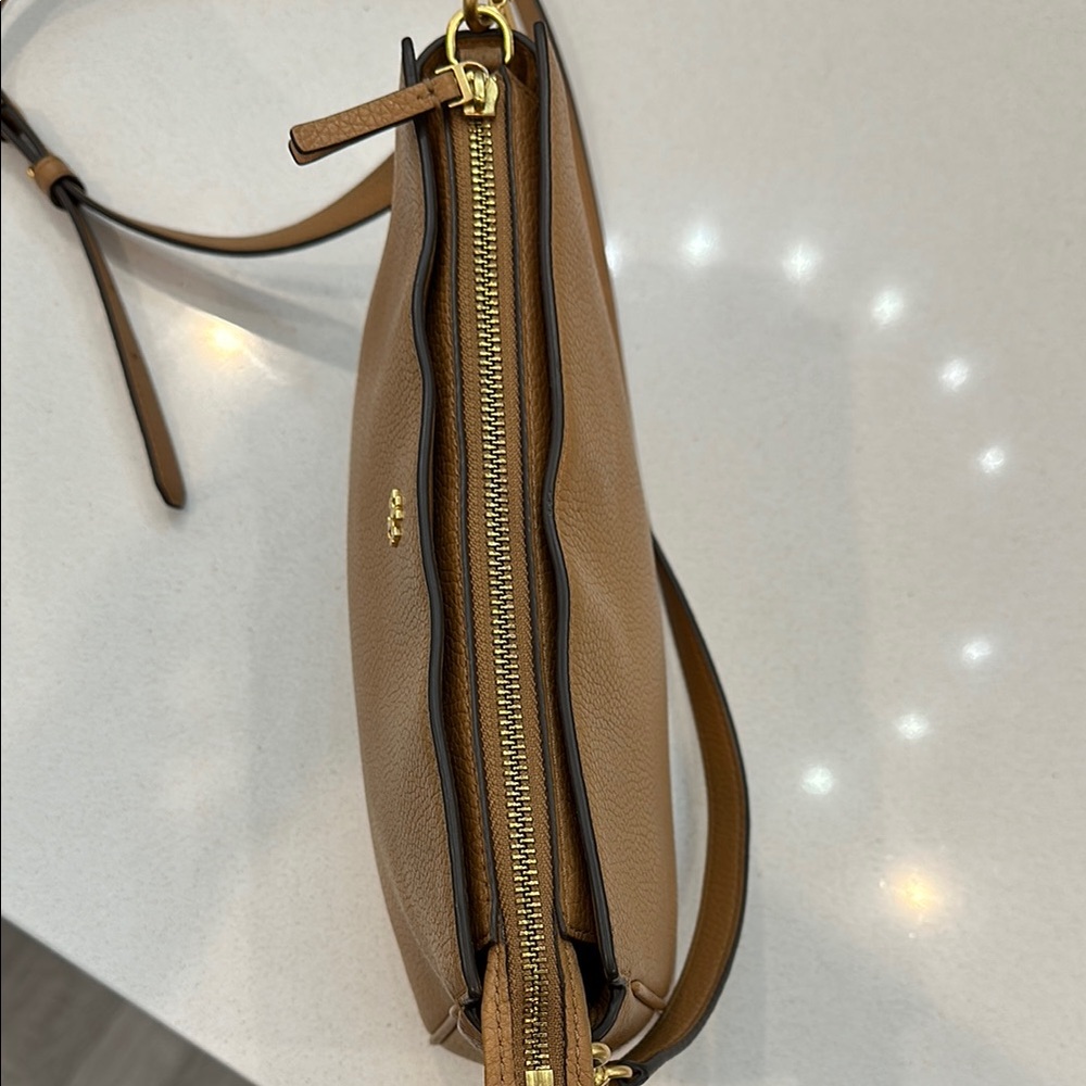 Tory Burch Tan Leather Crossbody Bag - Picture 4 of 9